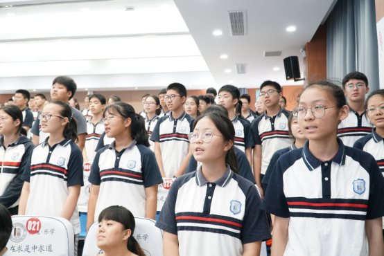 C:\Users\Lenovo\Desktop\2019-06-28青春仪式照片\DSC00334.JPG